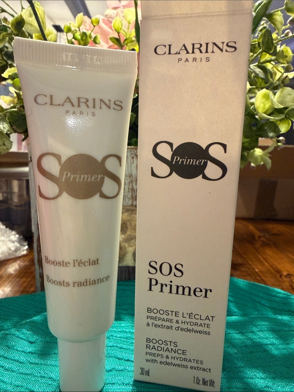Clarins SOS Primer Boosts Radiance - White